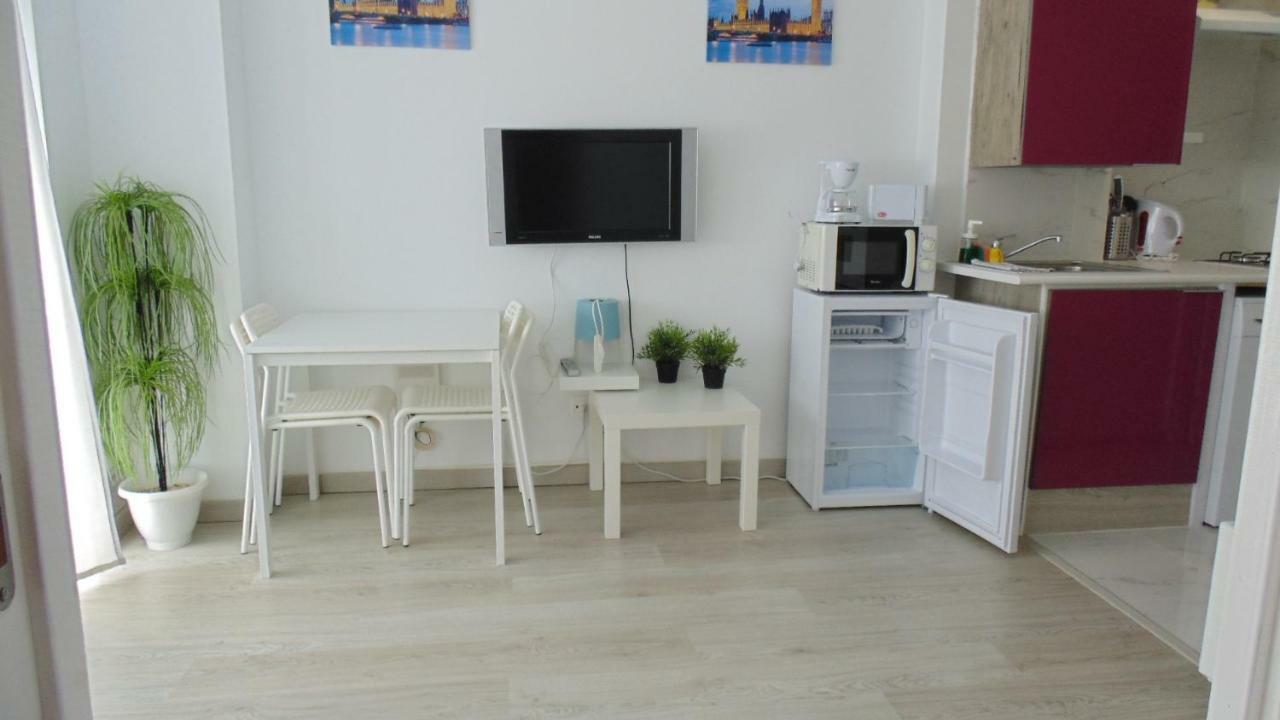 Apartamento En Centro A 150M Del Mar Apolo B Torrevieja Exterior photo